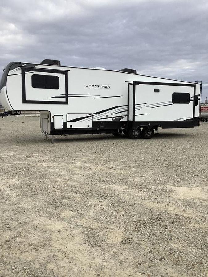 2025 Venture RV SportTrek 353 VIK