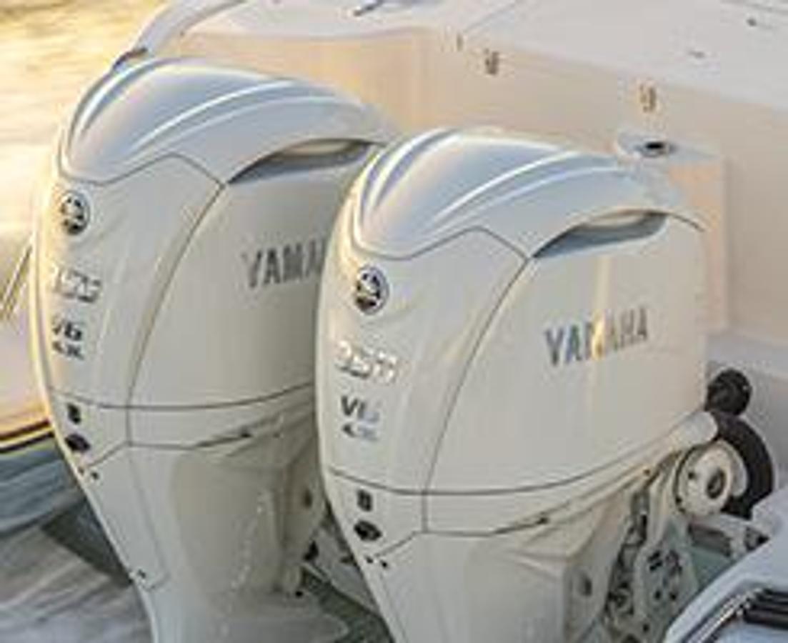 V6 4.3L 350 hp