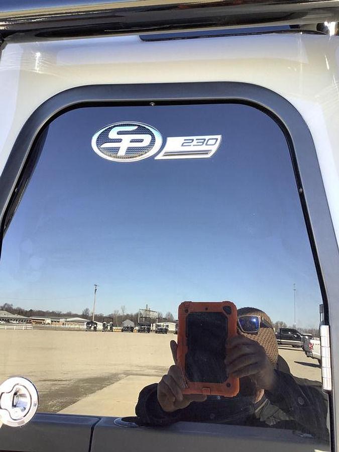 2025 Sea Pro 230 DLX