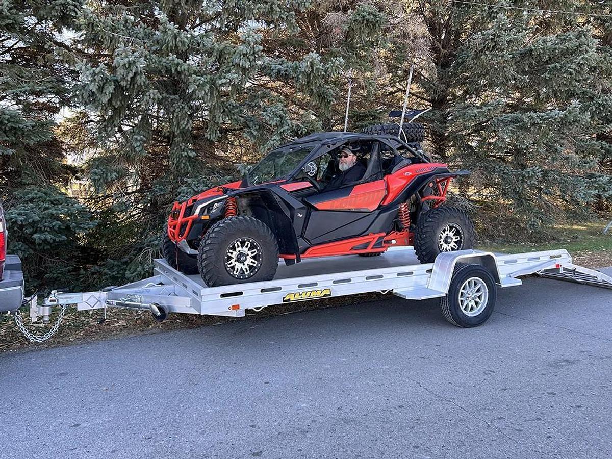 8012S-8014S-8015S Utility Trailer