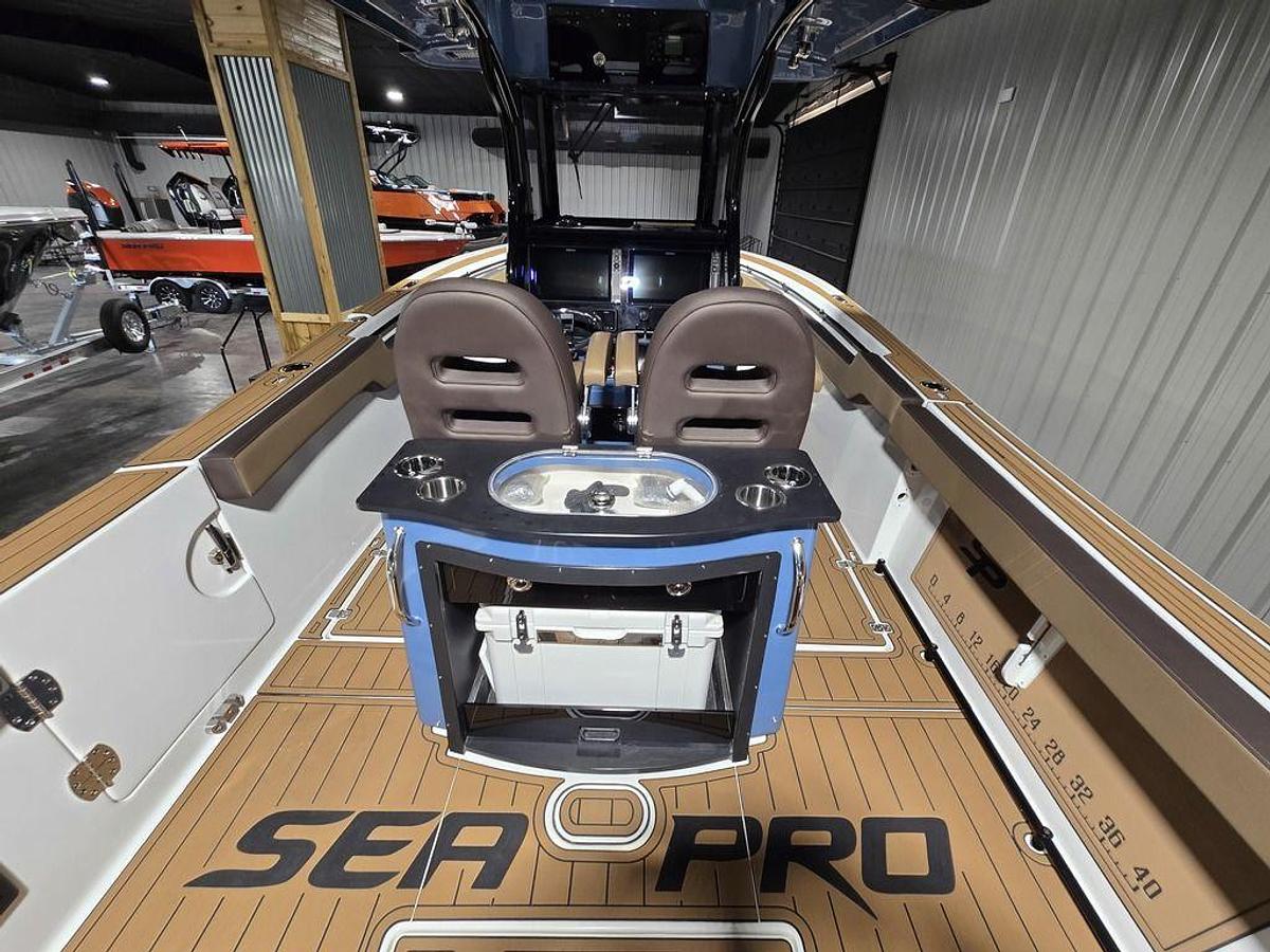 2025 Sea Pro 292 Offshore