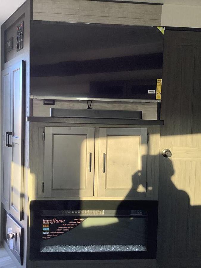 2025 Venture RV SportTrek ST251VFK