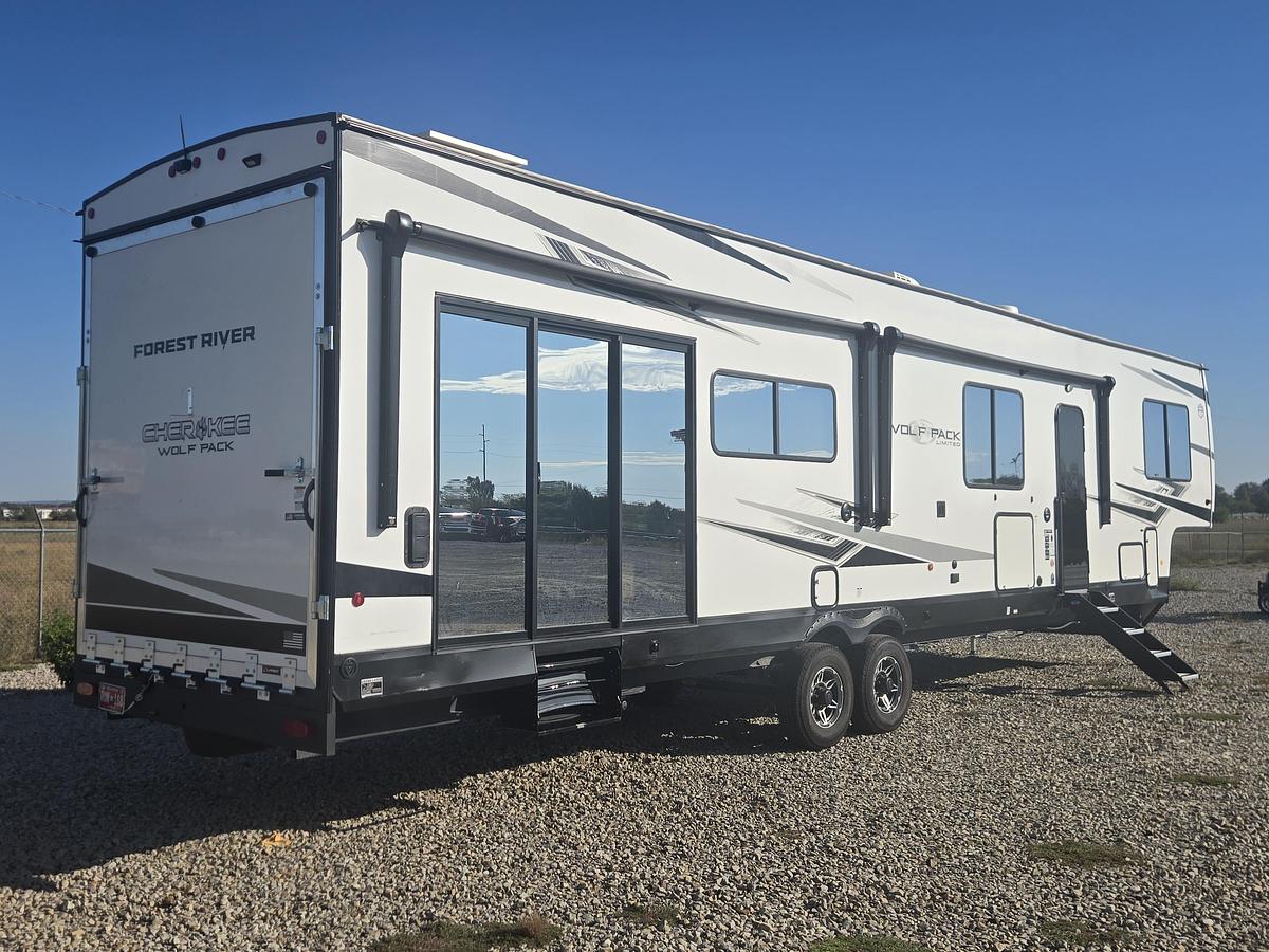 Used 2025 Forest River Wolf Pack 350 pack 15