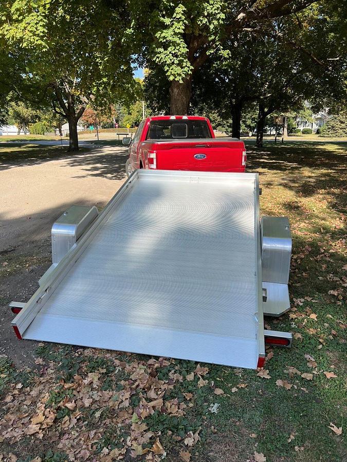 6810 TILT Utility Trailer