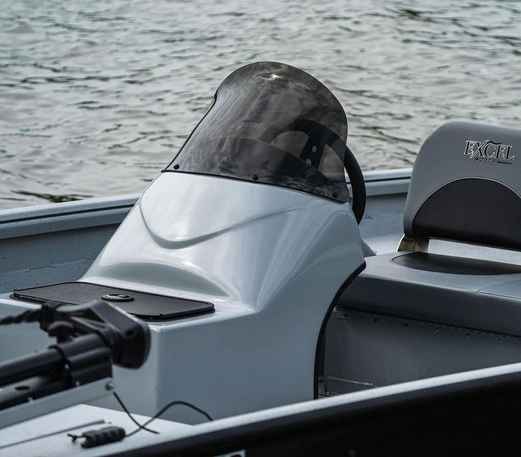 Stalker Side Console
