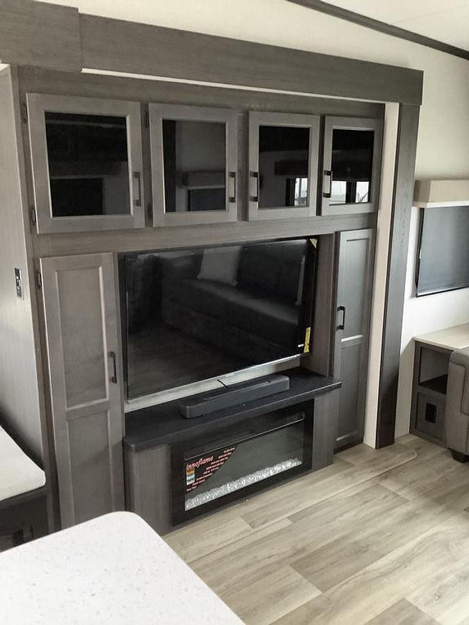 2025 Venture RV SportTrek 353 VIK