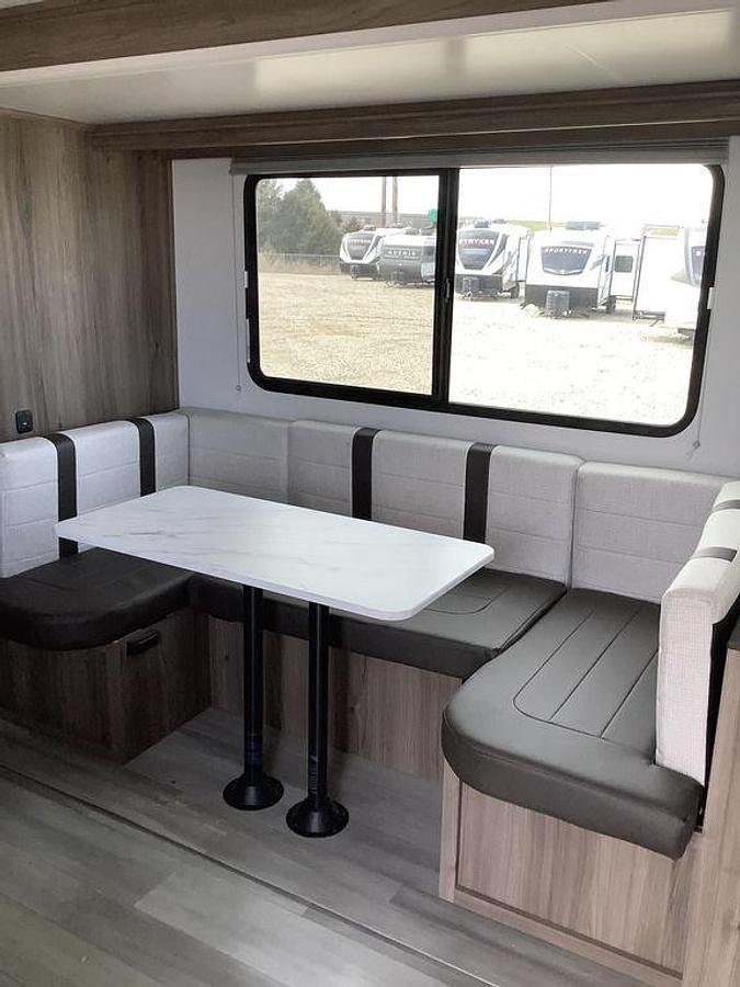 2025 Cruiser MPG 2520 BH