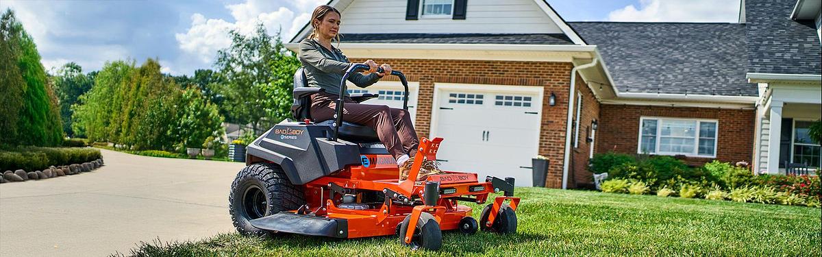 E-Magnum Electric Zero Turn Mower