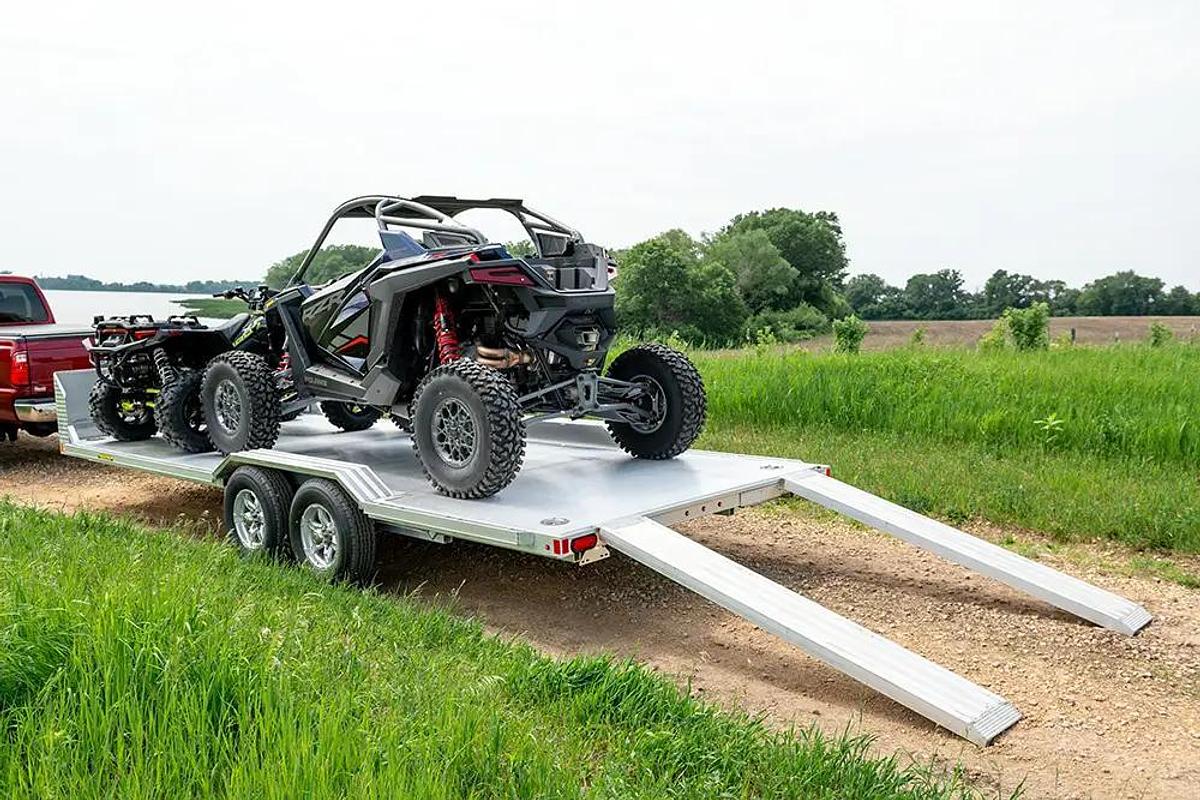 8200WB Drive Over Fenders Series