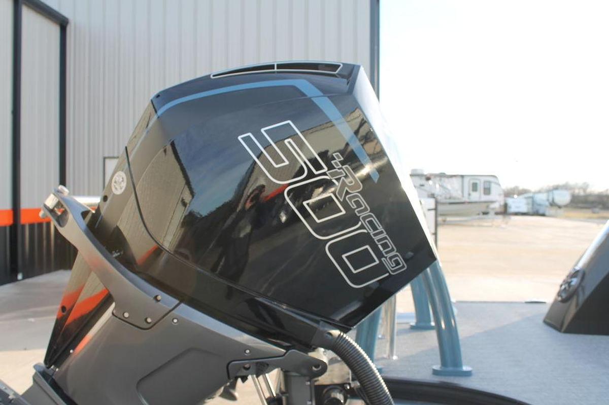 2024 South Bay SOUTH BAY SPORT DC 9 TWIN ENGINE MERCURY 500R