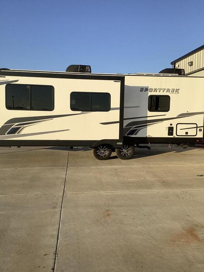 2025 Venture RV SportTrek ST251VFK