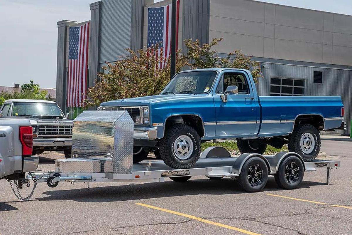 EX-8200 Series Trailers