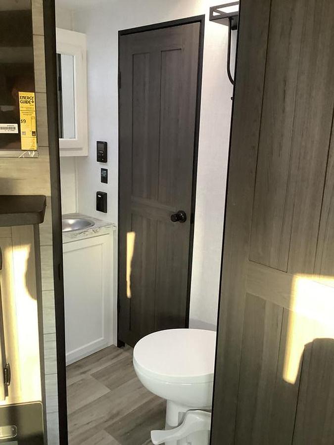 2025 Venture RV SportTrek ST251VFK