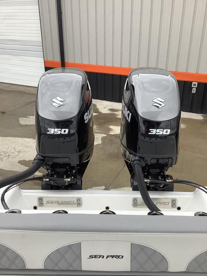 2025 Sea Pro 322 CC DLX