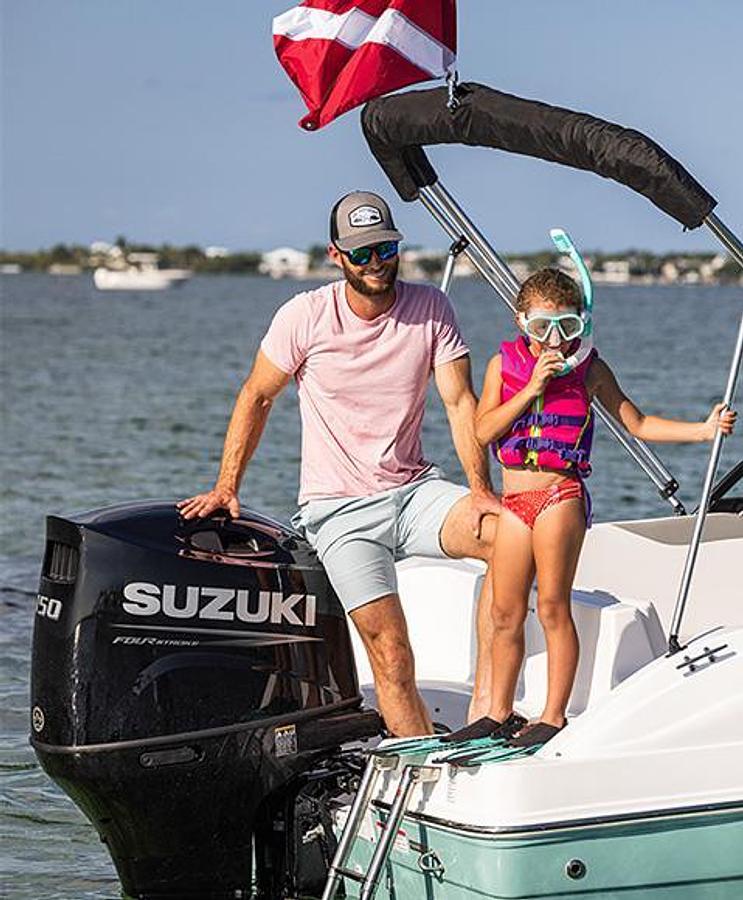 SunDeck 187 Outboard