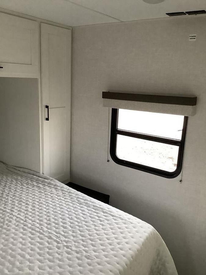 2025 Venture RV Sienna 271 VBH