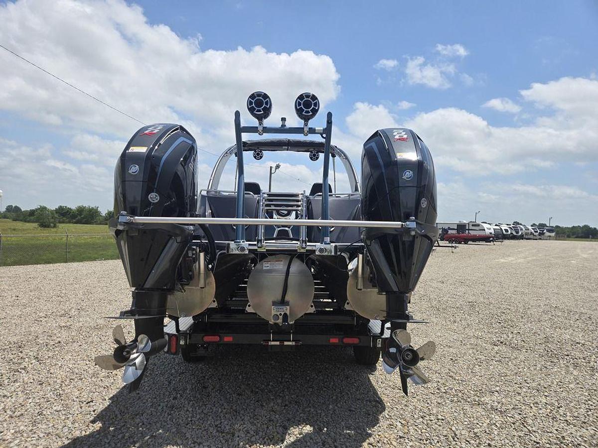 2024 South Bay SOUTH BAY SPORT DC 9 TWIN ENGINE MERCURY 500R