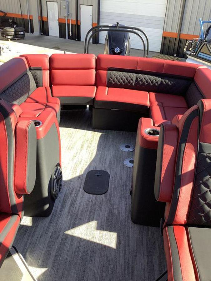 2026 Godfrey Pontoons AquaPatio 255 ULW iMPACT + Package (29 in. Center Tube)
