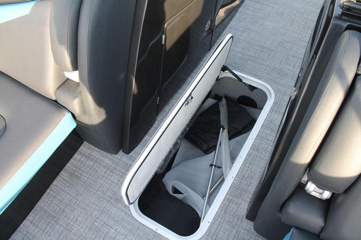 2024 South Bay SOUTH BAY SPORT DC 9 TWIN ENGINE MERCURY 500R