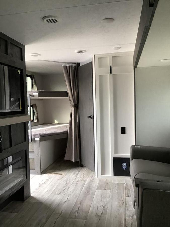 2025 Venture RV Sienna 271 VBH