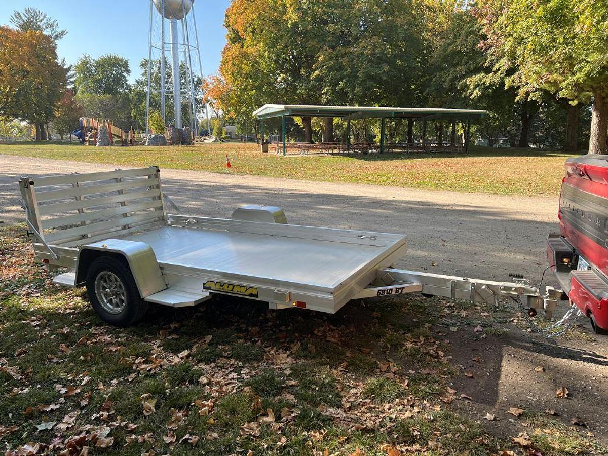 6810 Utility Trailer