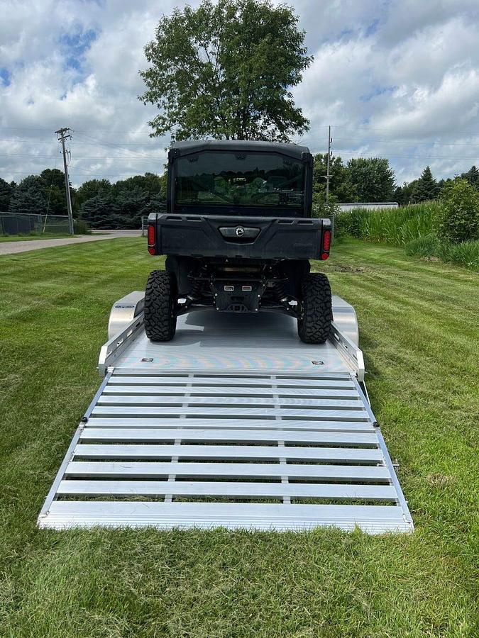 7800 Series Utility Trailers