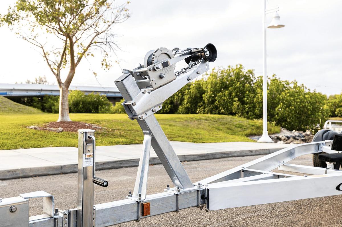 Triple Aluminum Axle V-Hull