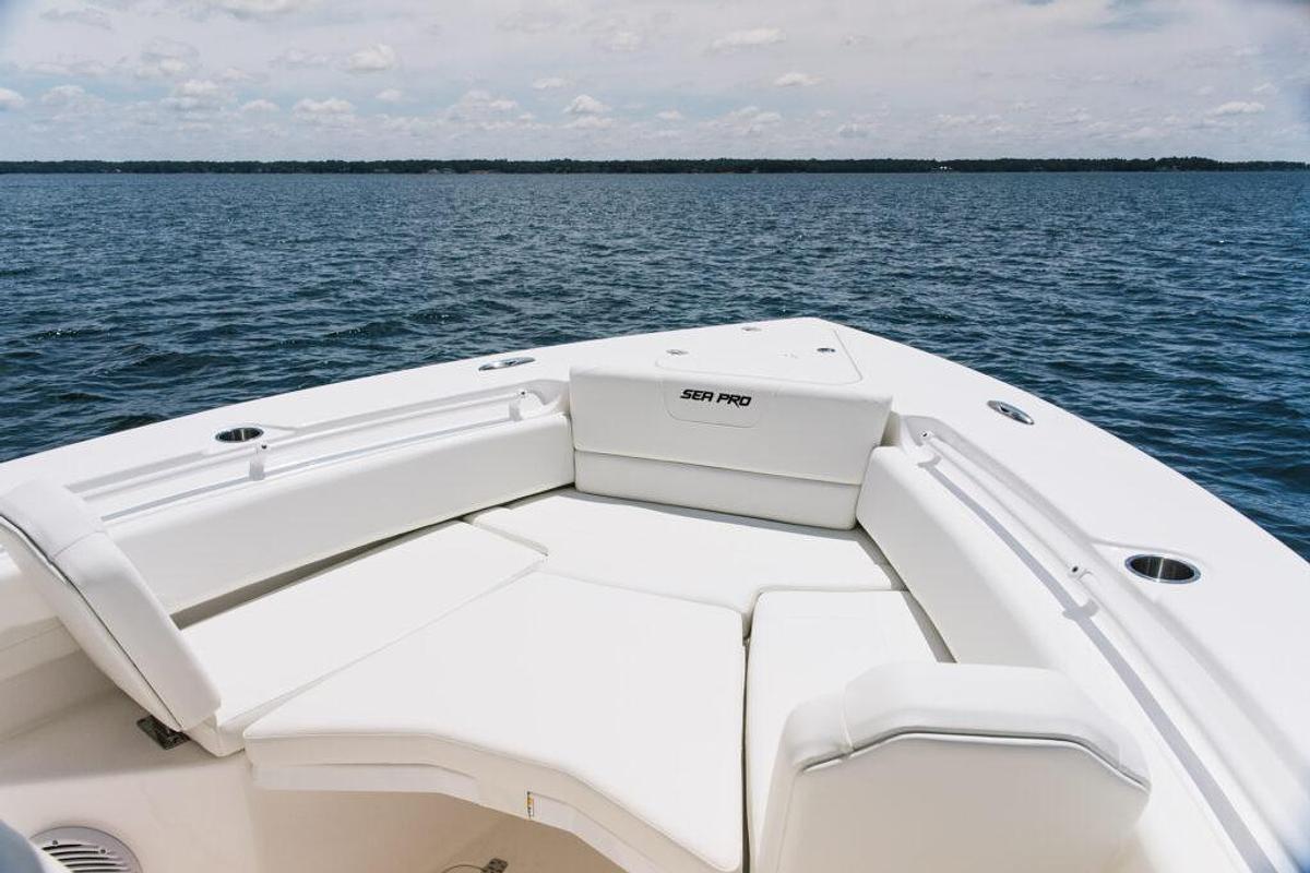 265 FLX Sandbar Boat