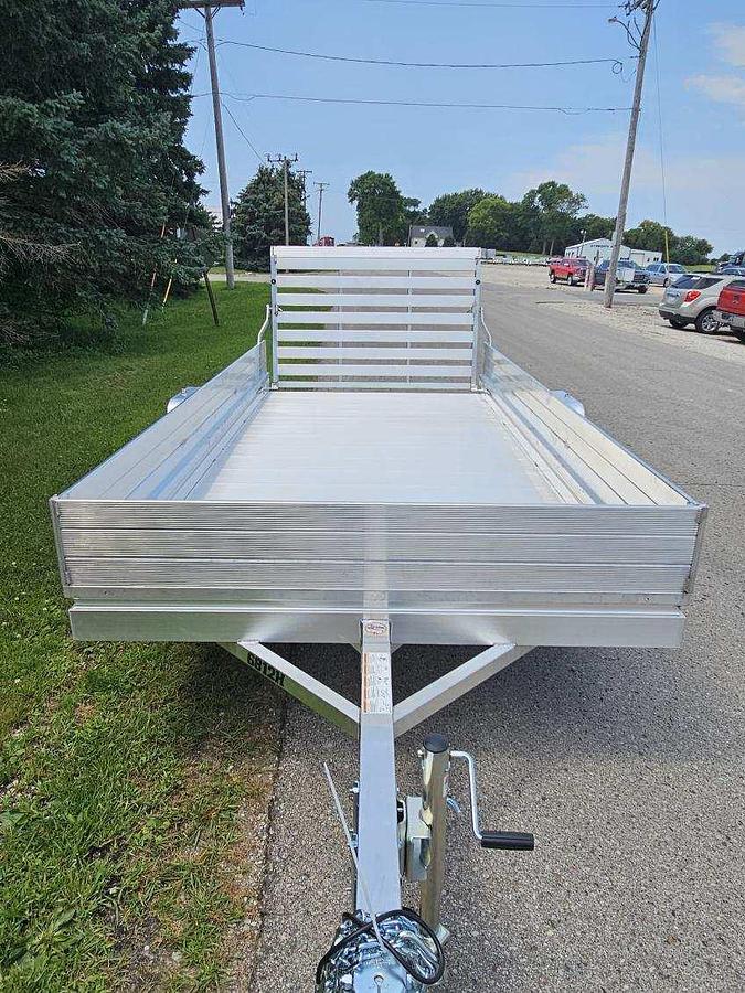 6812H-ESA Utility Trailer