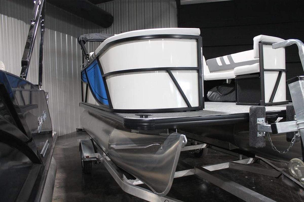 2023 Godfrey Mighty G Cruise 1476 C