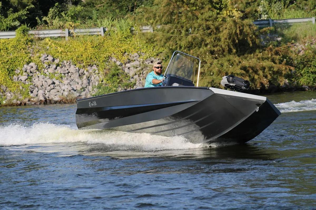 Bay Pro Elite 230