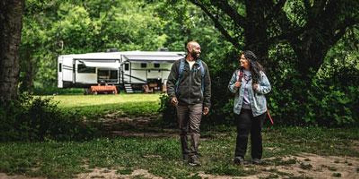 SportTrek Touring Edition Fifth Wheel STTF353VRK