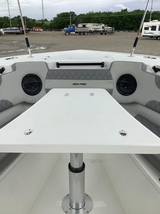 2025 Sea Pro 322 CC DLX