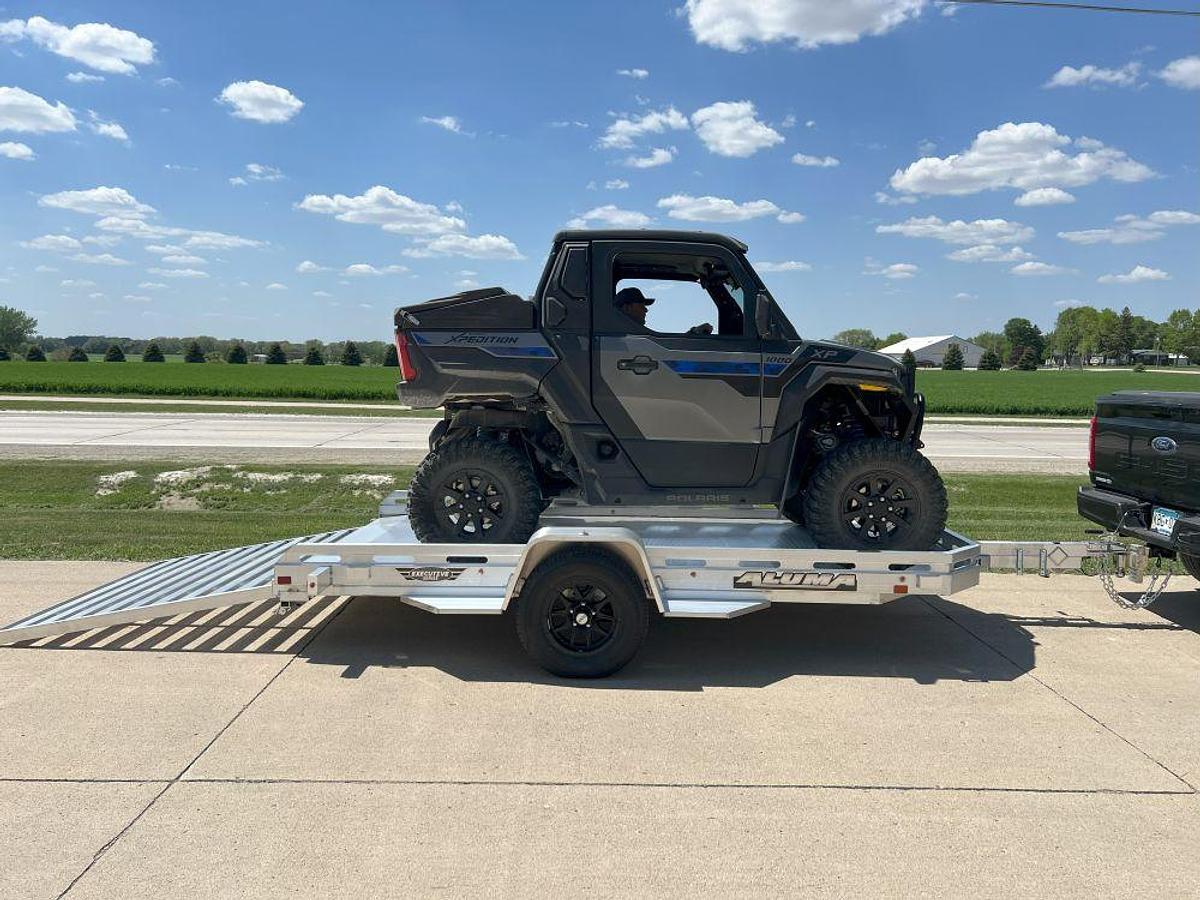 EX7712HSLR-S-R Trailer