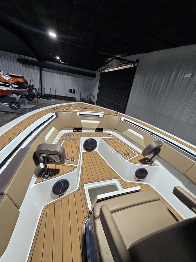 2025 Sea Pro 292 Offshore
