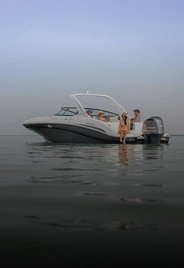 SunDeck 2690 Outboard