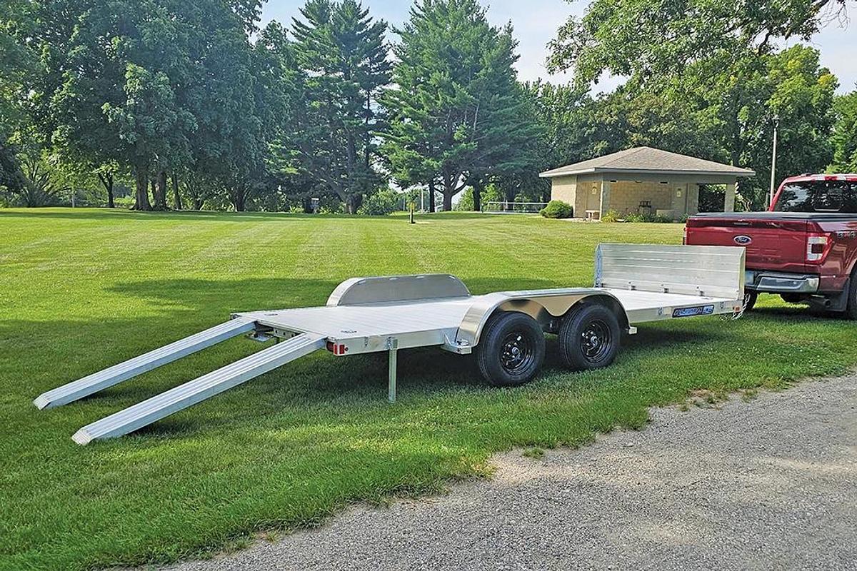 8200TA ESA Utility Trailers