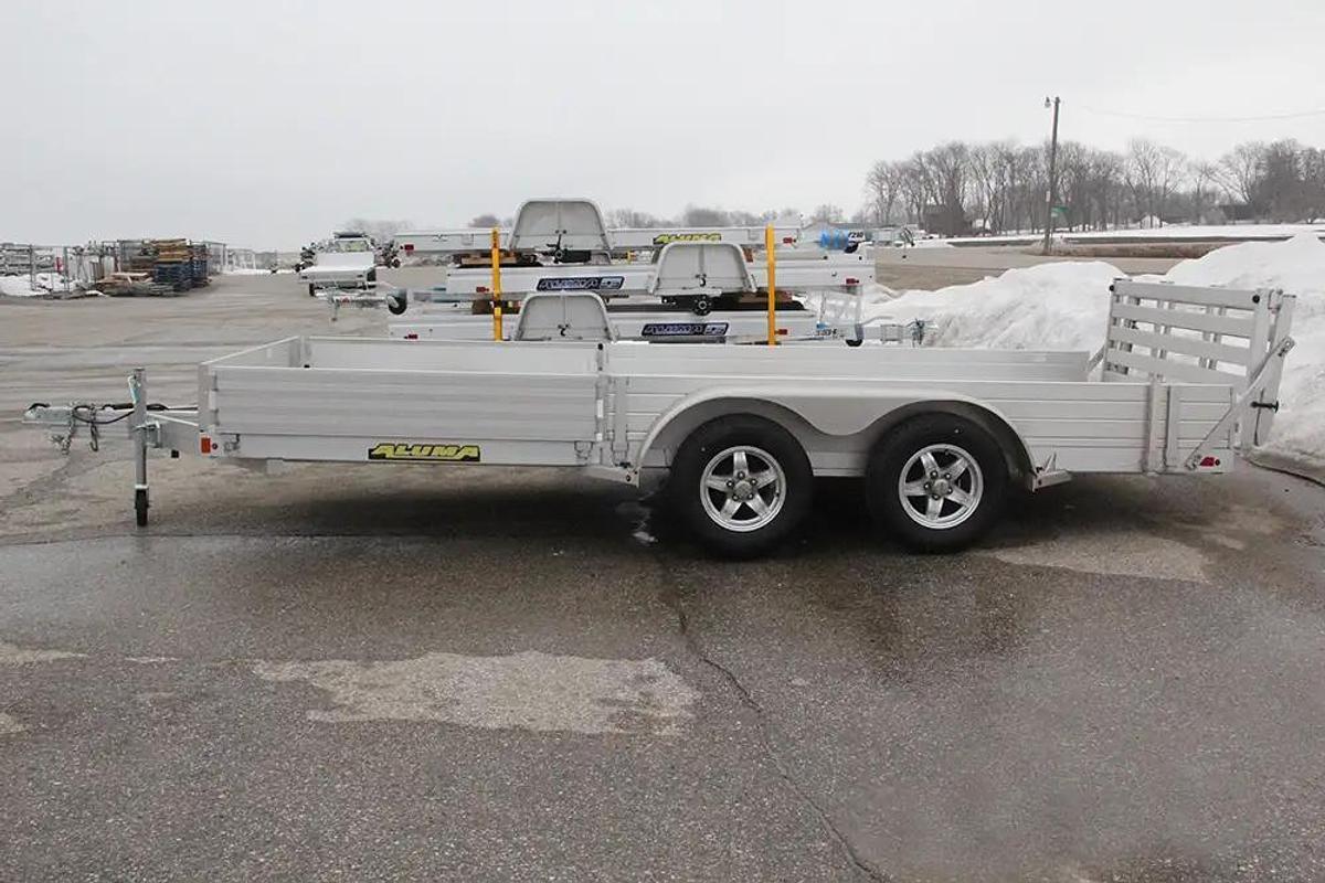8116-8122-TA-BT-SR Utility Trailers