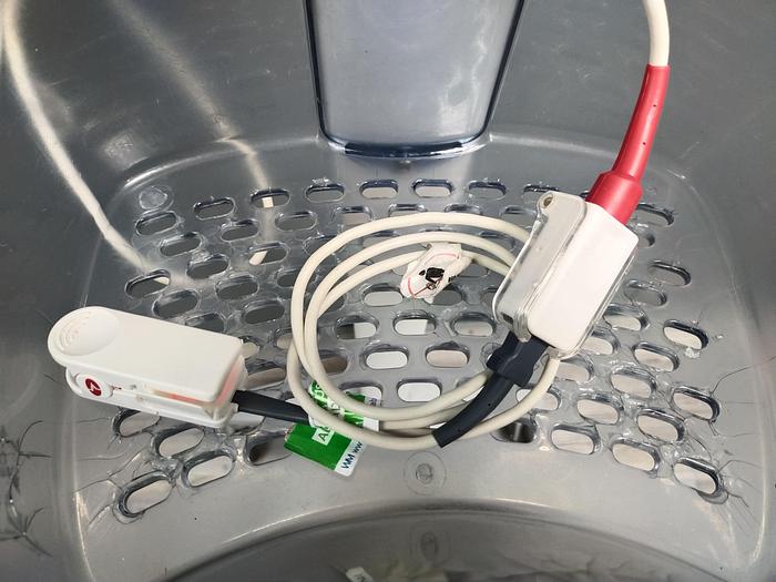 Gebraucht Mindray Datascope Accutorr V Vital Patientenmonitor auf Trolley