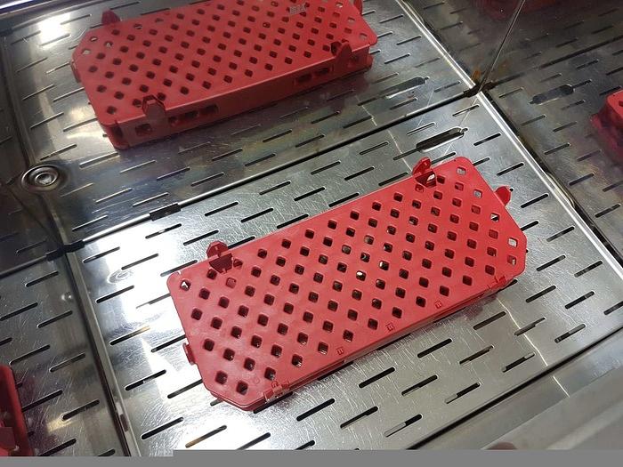 Used GFL Water Bath 1008 Incubation/Inactivation Water Bath