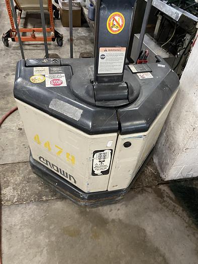 Used 6000 lb. Crown Electric Pallet Jack,  Model: PW3520-60