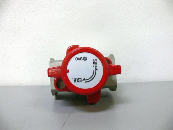 Used Lot of 2 - SMC VHS40-N06-Z 15-150 psi Valve Assembly