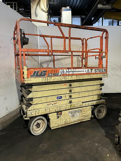 Gebruikt 2000 JLG 3246 E2