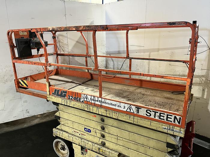 Gebruikt 2000 JLG 3246 E2