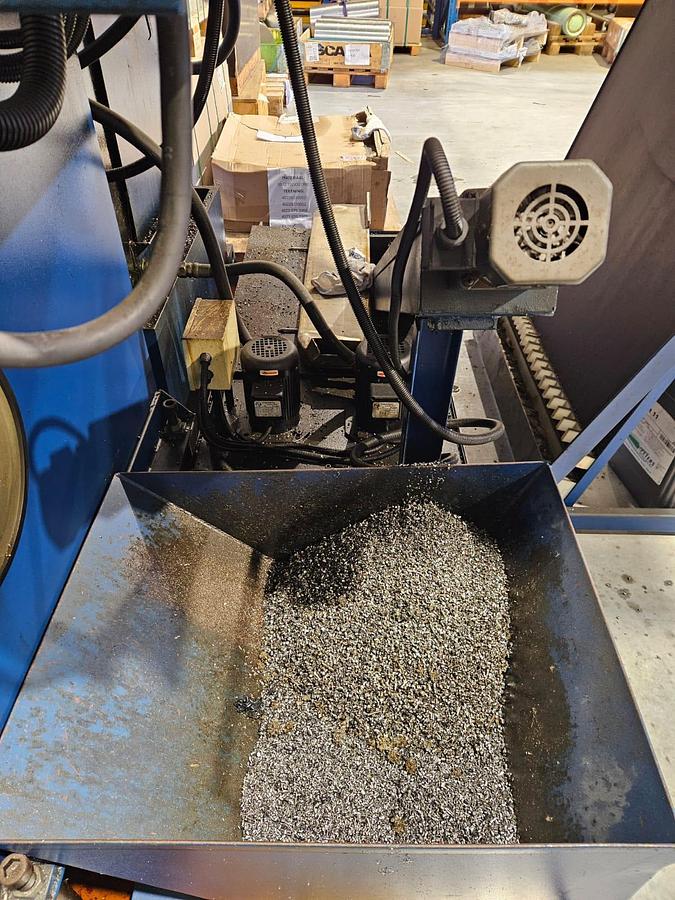 Gebruikt Yeo Sheng Machinery TSH-TUVB-1010 Spiebaan Machine