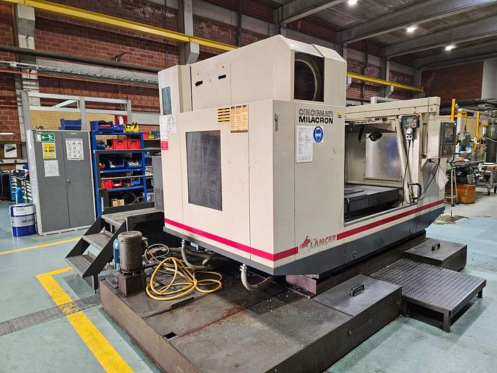 Gebruikt Cincinnati Milacron Lancer 1250