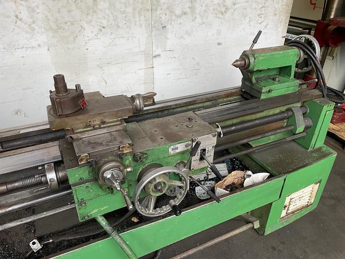 Gebruikt H. Ernault Somua Cholet 435 draaibank