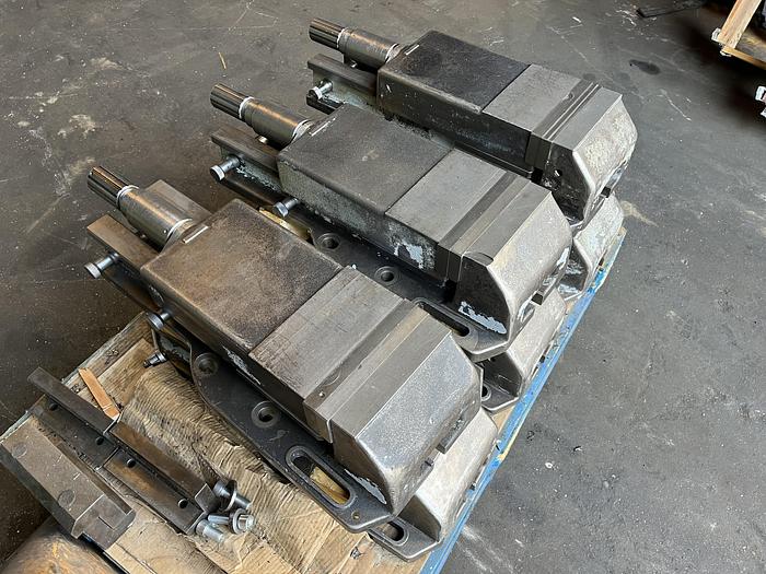 Gebruikt Universal 200 mm