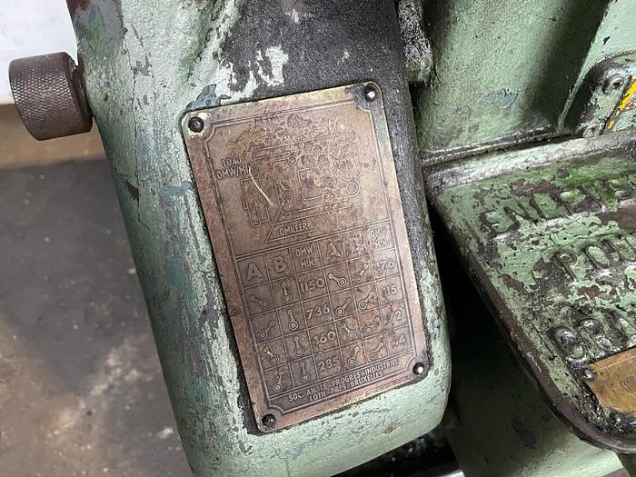 Gebruikt Progress 380 draaibank met beveiligingen