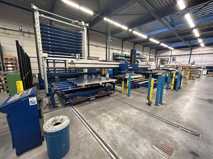 Gebruikt 1998 Trumpf Trumatic 500 Rotation